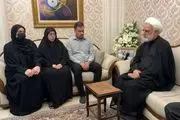 اولین عکس از همسر و فرزندان حسین امیرعبداللهیان پس از شهادت او‌ + ببینید 
