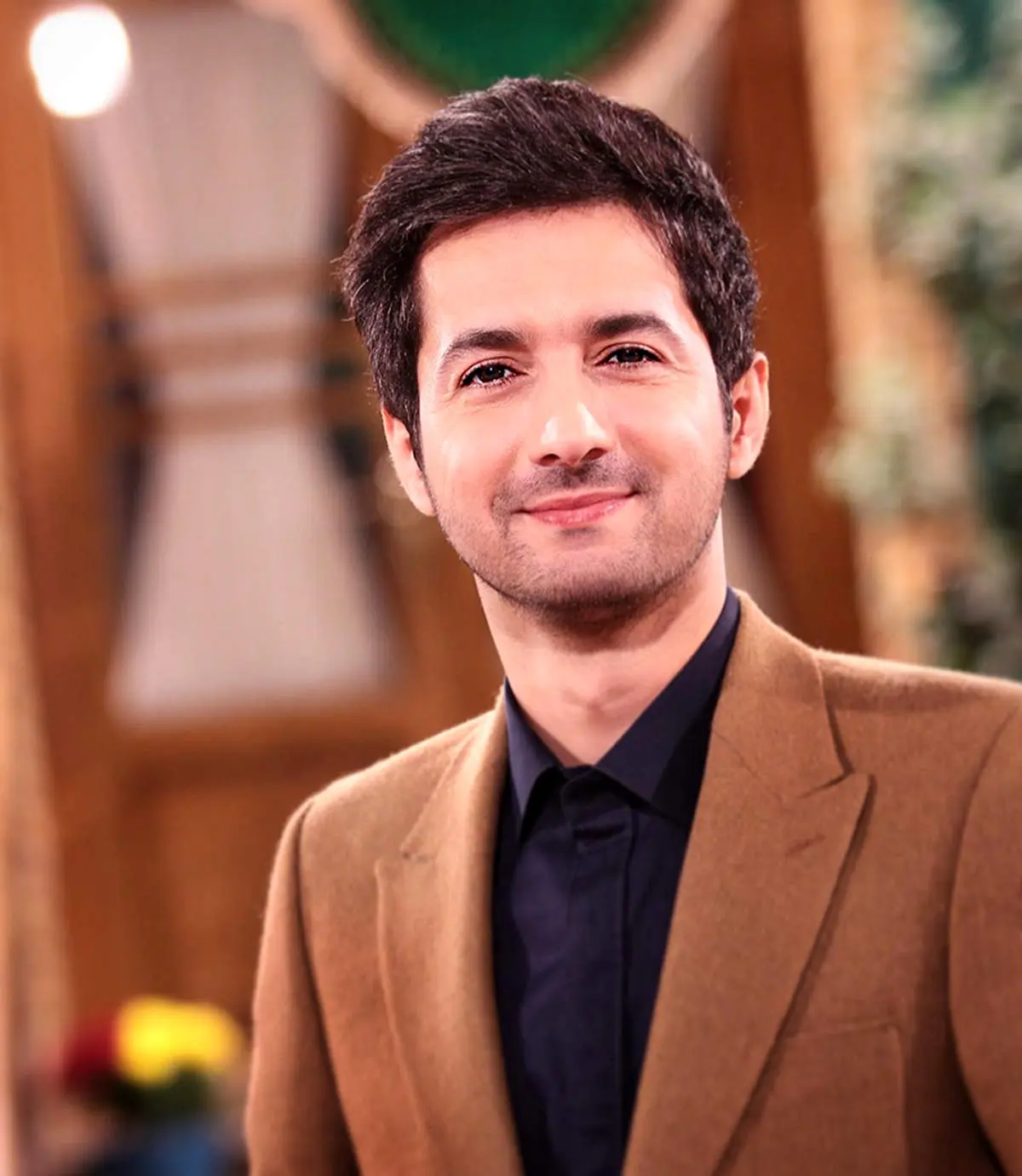 پذیرایی نجمالدین شریعتی از زائرین اربعین/ فیلم