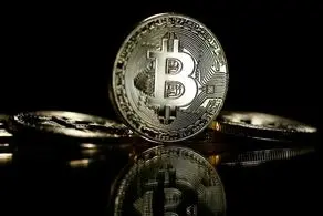 بیت‌کوین در اوج؟/ فعالان بازار رمز ارز خوشحال خواهند شد؟