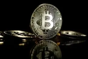 بیت‌کوین در اوج؟/ فعالان بازار رمز ارز خوشحال خواهند شد؟