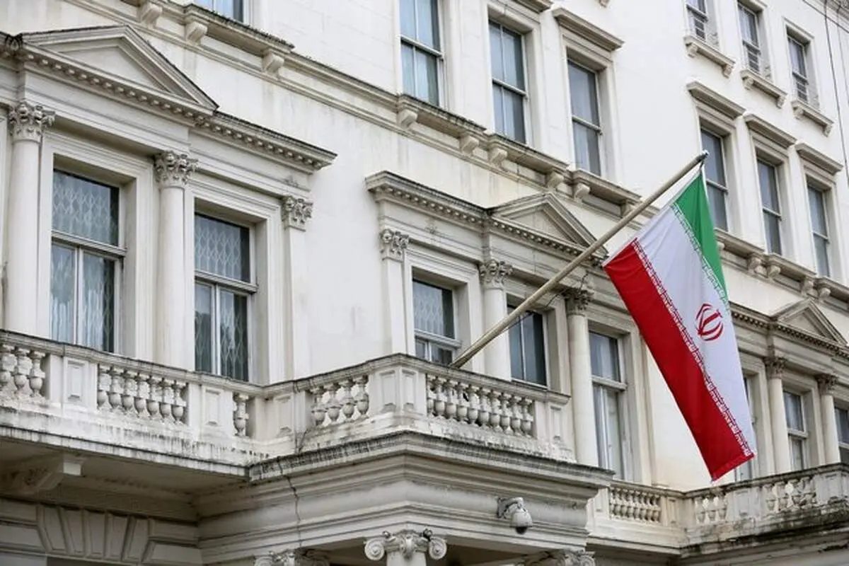 فعالیت کنسولی سفارت ایران در لندن طبق روال معمول برقرار است
