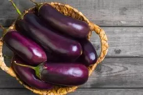 اگر زیاد بادمجان بخوریم چه اتفاقی در بدنمان می‌افتد؟