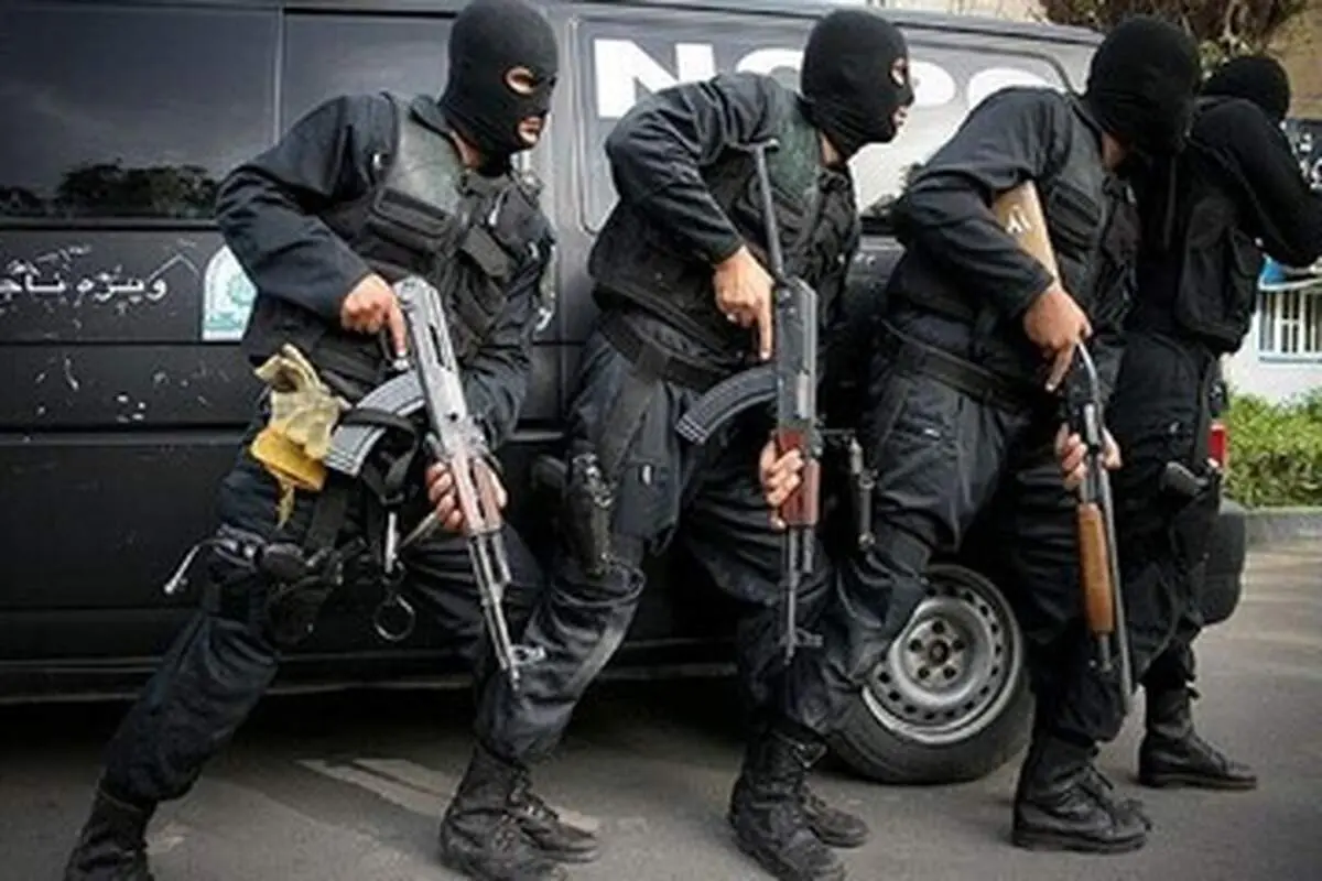لحظات نفسگیر تماس خانواده قمی که ۱۳ داعشی را لو داد/ ببینید