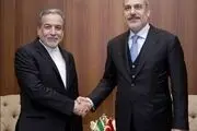 تاکید عراقچی و فیدان بر ادامه رایزنی‌های دوجانبه و مشورت با دیگر کشورهای منطقه