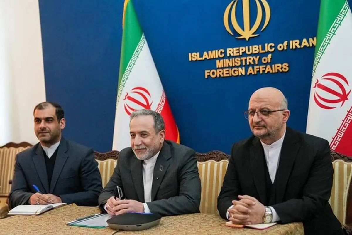 نشست وبیناری عراقچی با سفرا و روسای نمایندگی‌های ایران در اروپای شرقی