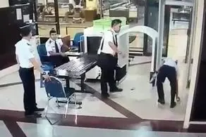خلبان مست مسافران پرواز را فراری داد! + عکس