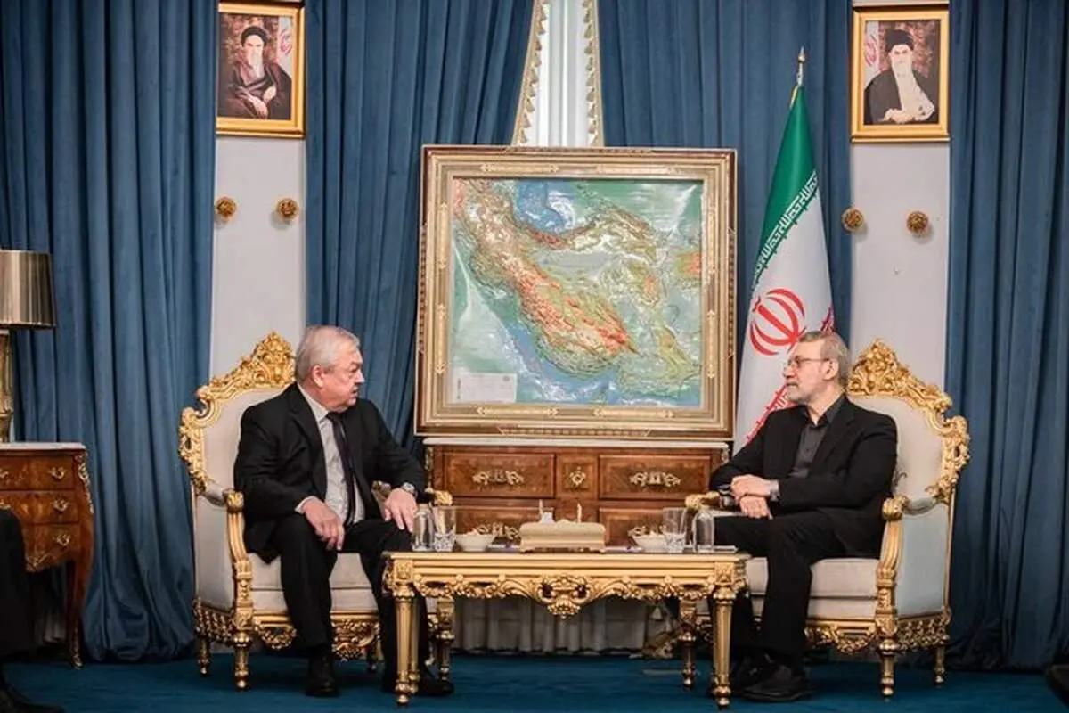 نماینده ویژه پوتین با علی لاریجانی دیدار کرد 
