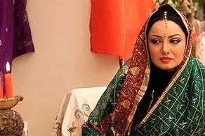 حرکت زشت و زننده خانم بازیگر جلوی چشم همه!/ شیلا خداداد چرا این کار منشوری را انجام داد؟+ عکس شرم‌آور