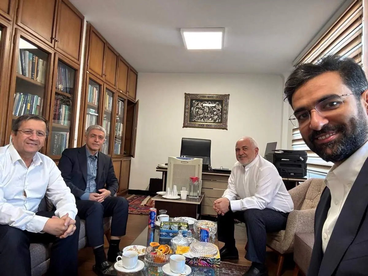 عکس معناداری که آذری جهرمی منتشر کرد 