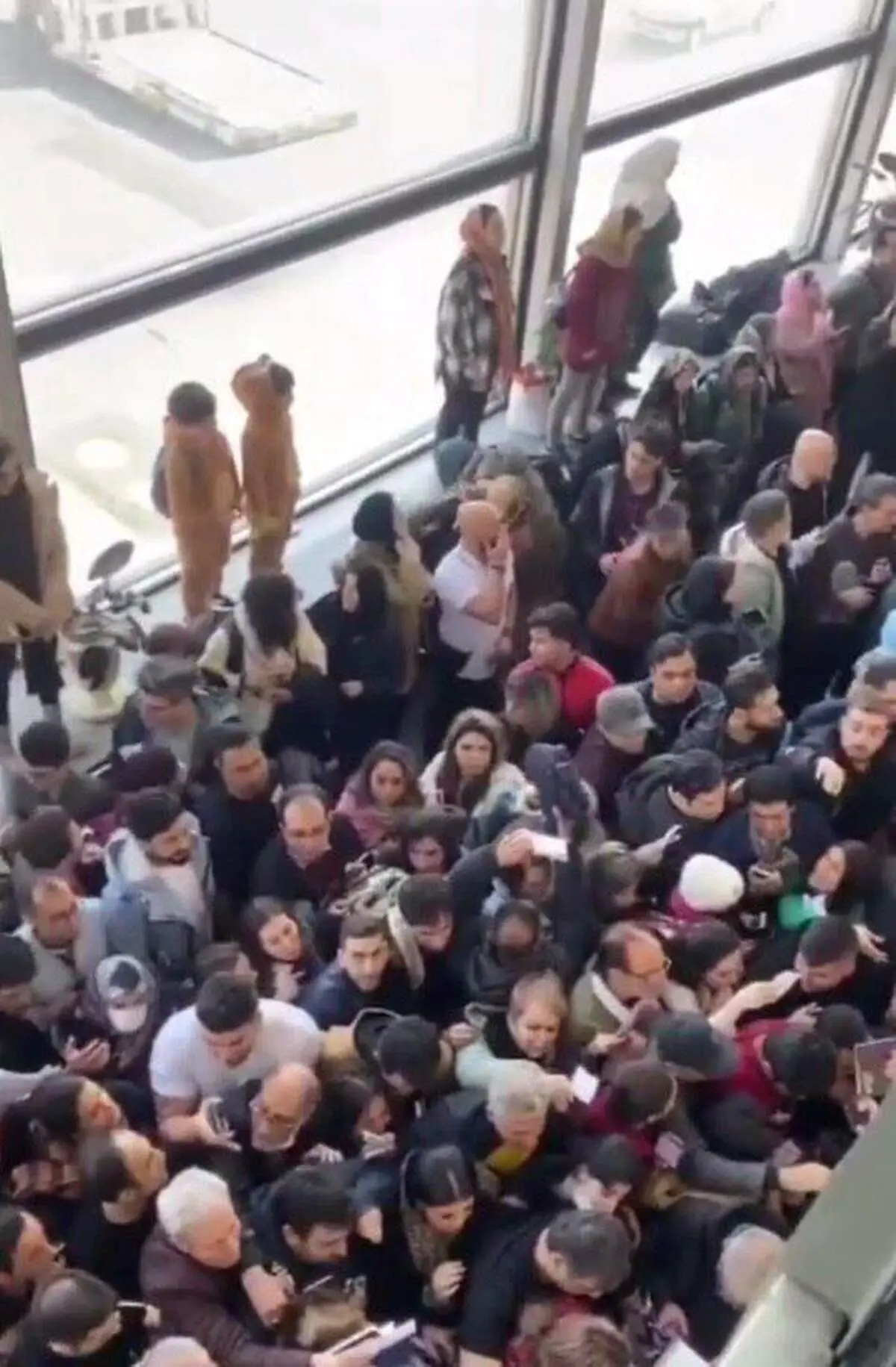 دلیل ازدحام دریافت ارز مسافرتی مشخص شد

