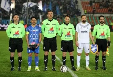 یال و کوپال استقلال برابر ملوان ریخت