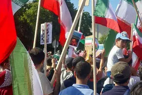 تظاهرات در برلین در حمایت از ایران