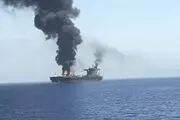 برخورد یک پرتابه ناشناس به یک نفتکش در نزدیکی سواحل عمان