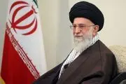 رهبر انقلاب:ایثارگران، یادگاران دوران‌ جهاد وآموزگاران عمل مخلصانه‌اند