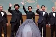 آبروریزی نوید محمدزاده و پیمان معادی در فرانسه را ببینید!/ عکس