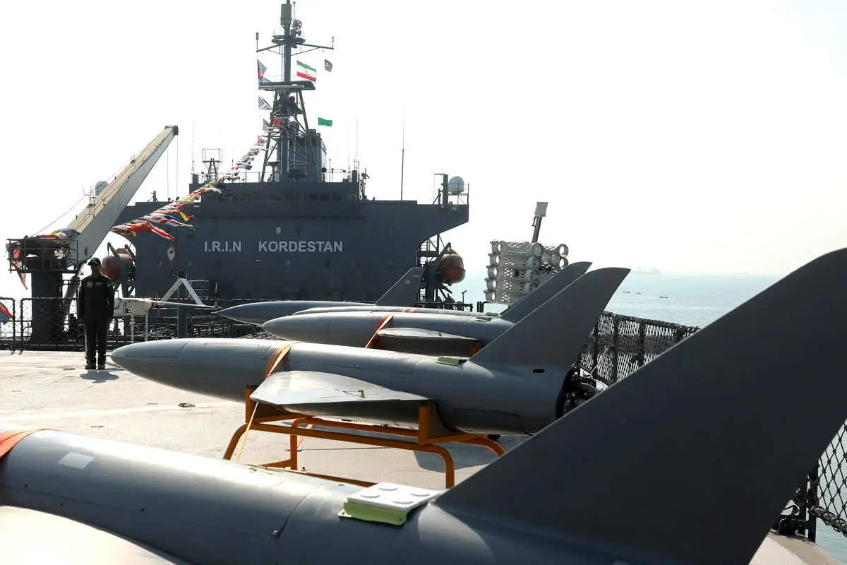 قدرت‌نمایی تازه نیروی دریایی ارتش در خلیج فارس + ببینید 