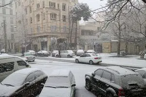 برف سنگین در کشور ماندگار است/ شهرکرد ۱۲