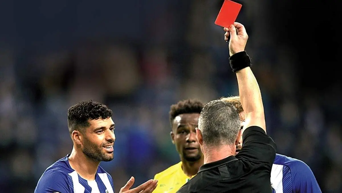 سرمربی پورتو پشت طارمی درآمد!