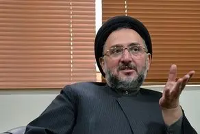 انتقاد ابطحی از مجلس: زمان جنگ در سوریه و لبنان لایحه حجاب می‌دهند و به ظریف گیر می‌دهند