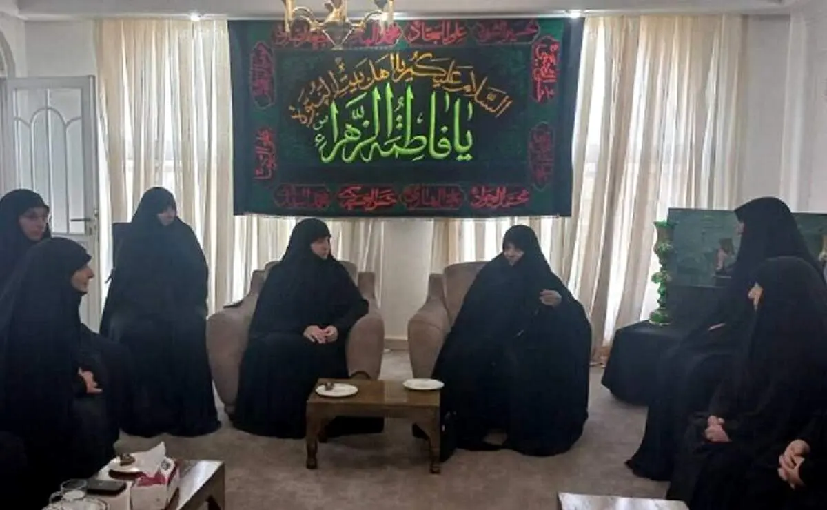 دیدار دختران سیدحسن نصرالله با همسر و دختران رئیسی