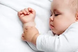 خبر خوش برای دختران مجرد/ چگونگی فرایند فرزندخواندگی