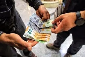 ریزش شبانه قیمت دلار و سکه
