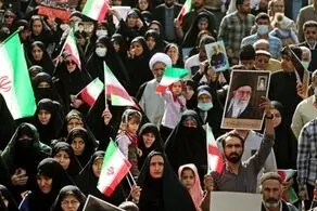 رئیسی در مراسم ۱۳ آبان: آقای رئیس جمهور آمریکا، ایران ۴۳ سال قبل آزاد شد