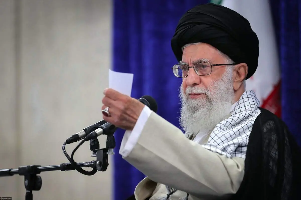 حرف قطعی رهبر انقلاب درباره تحریم