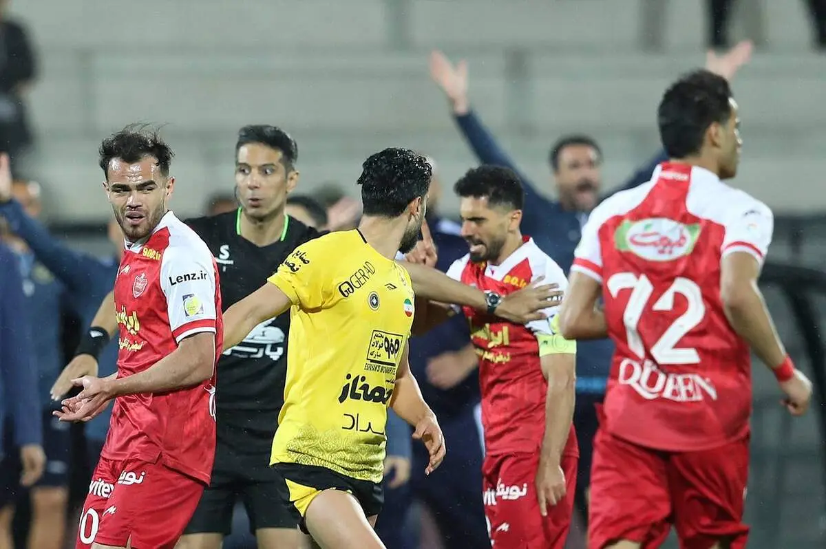 جنگ درویش با پاتریس کارترون؛ پرسپولیس از سپاهان عقب افتاد