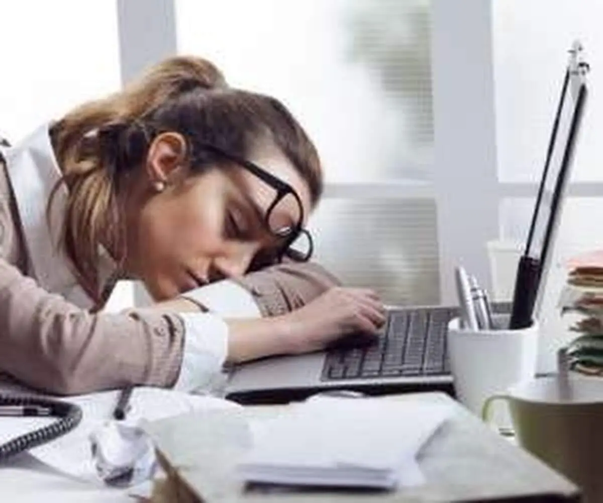 برای رفع خواب آلودگی در صبح، این میوه را بخورید
