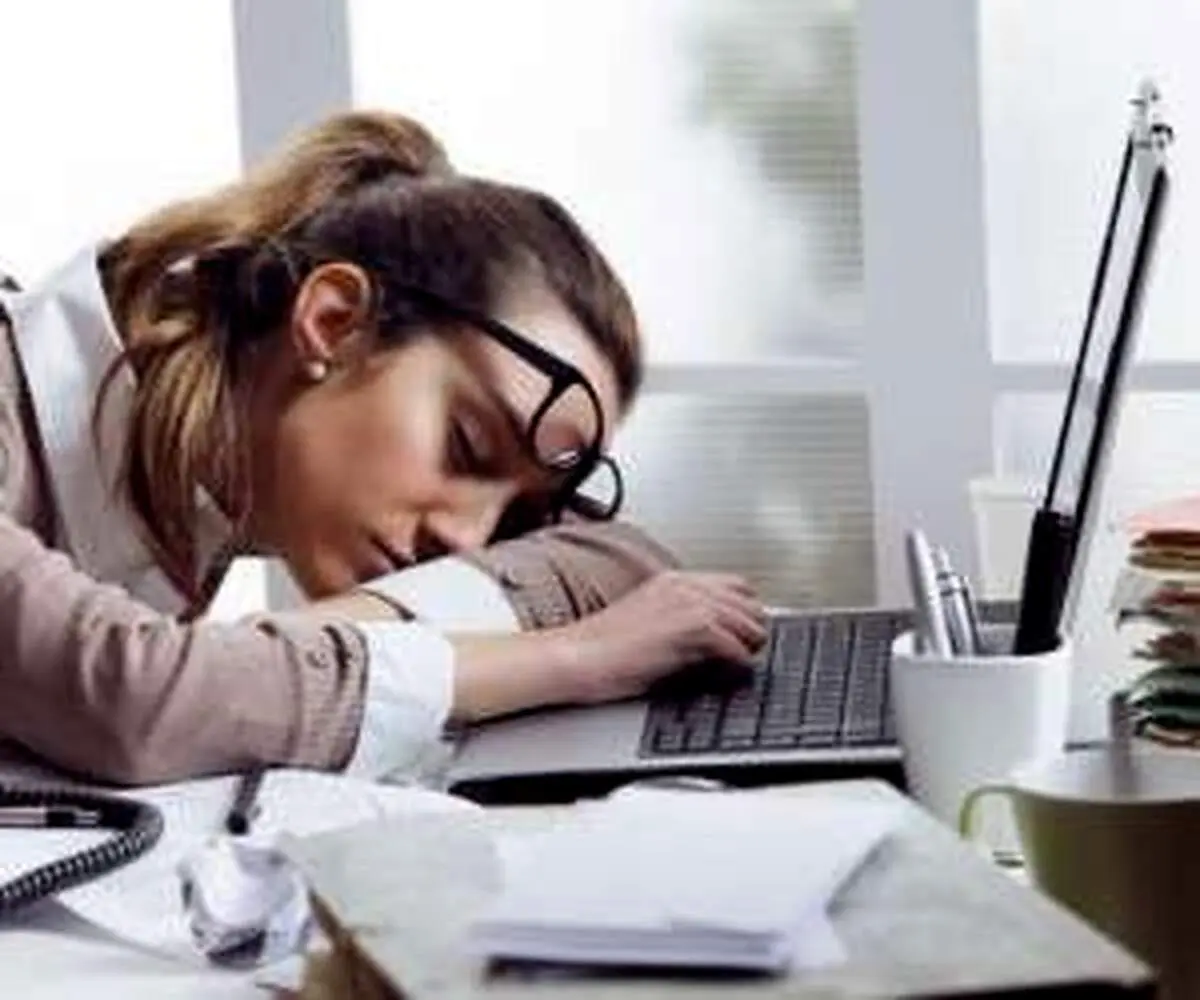 برای رفع خواب آلودگی در صبح، این میوه را بخورید
