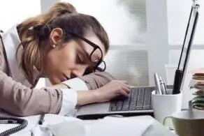برای رفع خواب آلودگی در صبح، این میوه را بخورید
