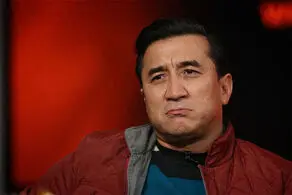 رفتار عجیب خداداد عزیزی دردسرساز شد! +ویدئو