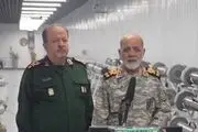 بازدید رئیس ستاد کل نیروهای مسلح و سرپرست وزارت دفاع از سایت زیرزمینی تولید موشک صنایع دفاع + عکس 