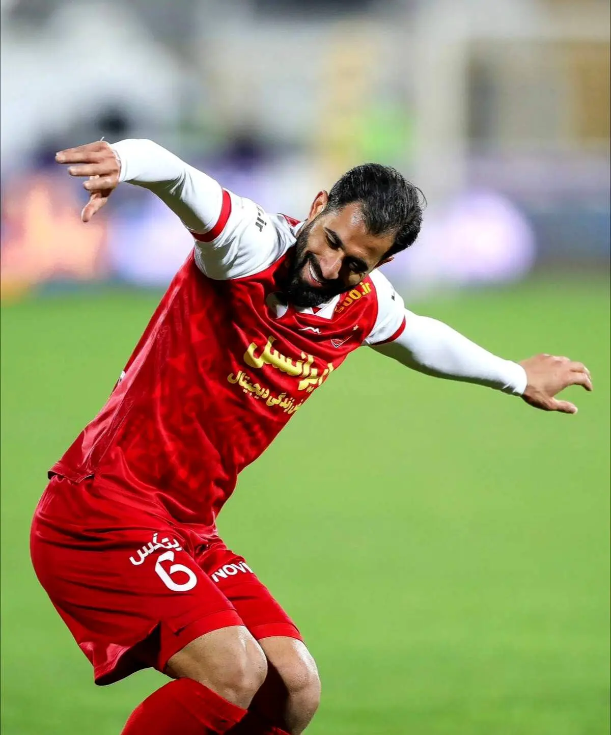 شادی های جنجالی کنعانی زادگان به تمرینات پرسپولیس رسید