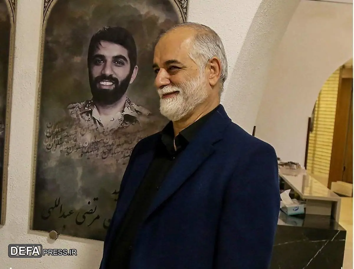 عکس از شهید حادثه آتش‌ سوزی در یکی از مراکز نیروی دریایی سپاه + ببینید 