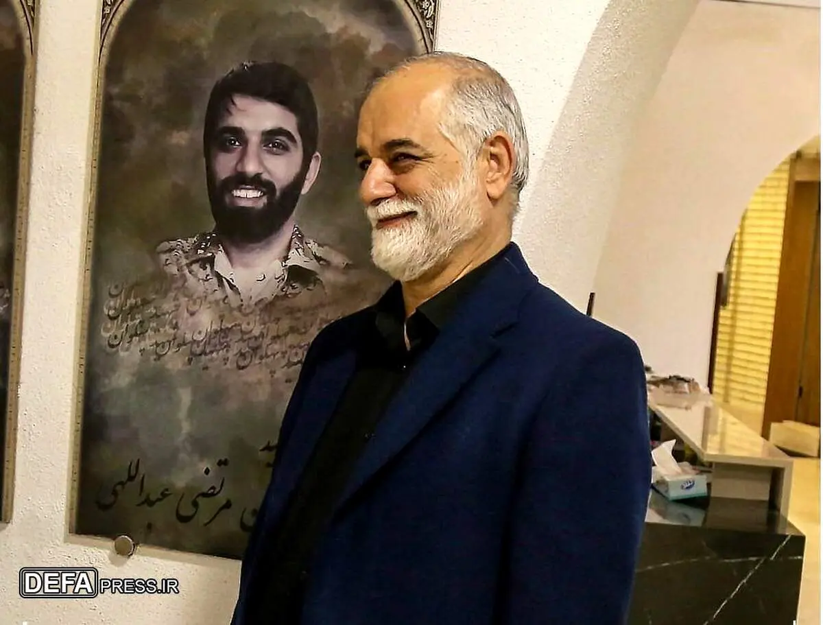 عکس از شهید حادثه آتش‌ سوزی در یکی از مراکز نیروی دریایی سپاه + ببینید 