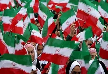 ملت ایران، مصمم به صیانت از استقلال، کرامت و حق سرنوشت خویش است