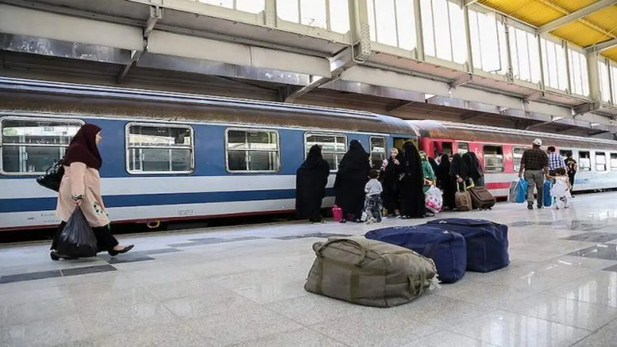 چرا بلیط تهران – مشهد نایاب شد؟