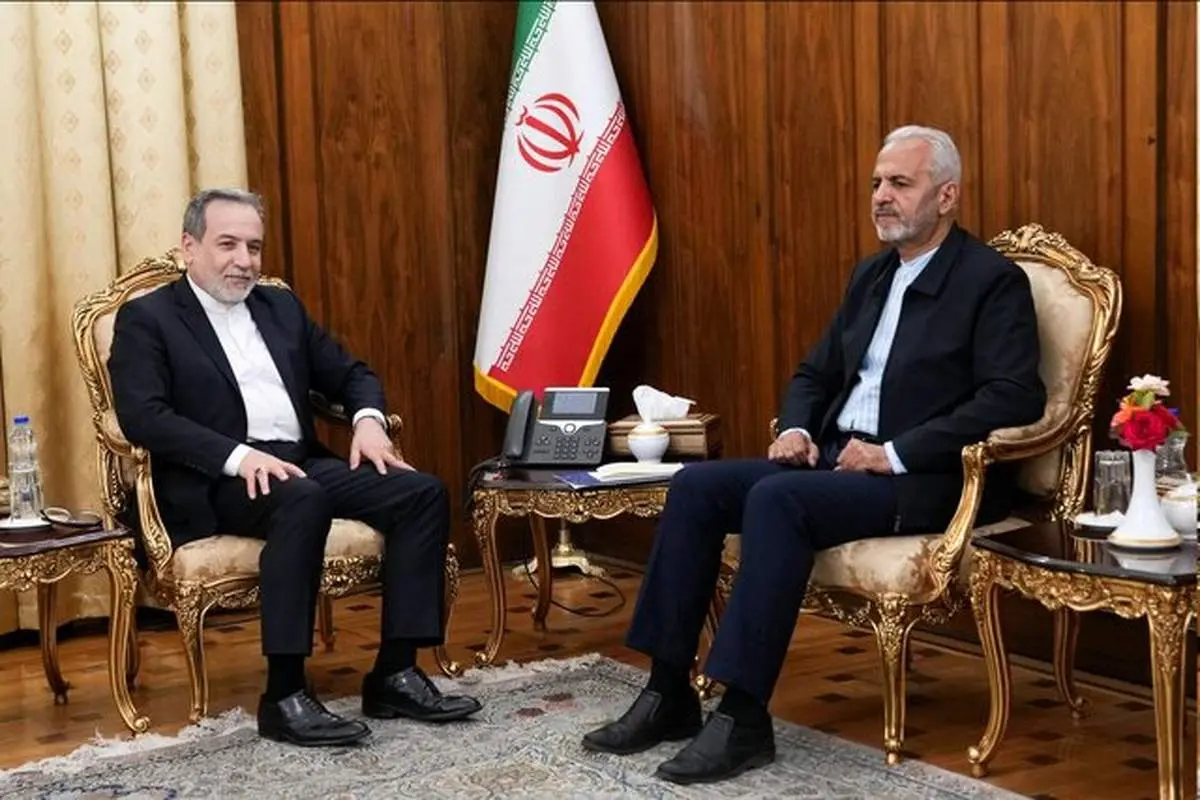 دیدار سرپرست سفارت ایران در کابل با وزیر امور خارجه
