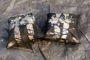 کشف ۱۲۶ بسته حشیش از معده یک زن مسافر هواپیما در ایران + عکس