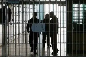 آزادسازی ۳۳ زندانی جرائم مالی غیر عمد در بحبوحه جنگ تحمیلی سوم