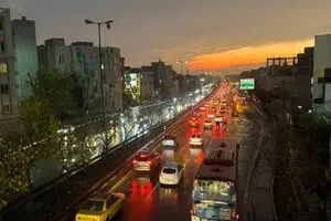 آژیر قرمز در تهران به صدا در آمد