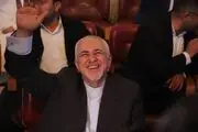 گزارش تصویری/ حضور پزشکیان در سالن همایش‌های برج میلاد در کنار محمد جواد ظریف 