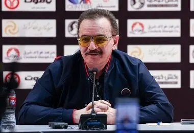 محمدرضا زنوزی به سیم آخر زد