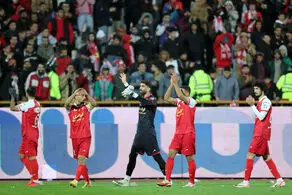 استقلال از کدام رفتار توهین آمیز پرسپولیسی ها شکایت کرد؟