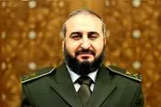 فرمانده‌ کل مسلحین کراواتی شد! + عکس