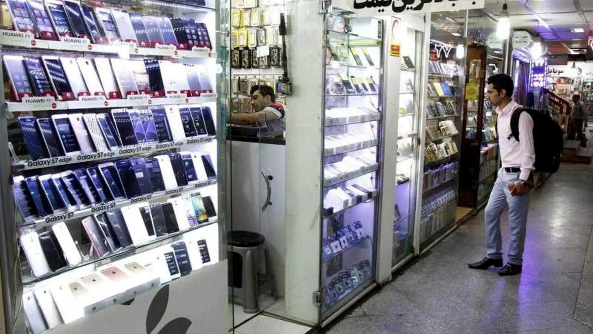 آخرین قیمت انواع گوشی امروز ۲۲ اسفند ۱۴۰۰