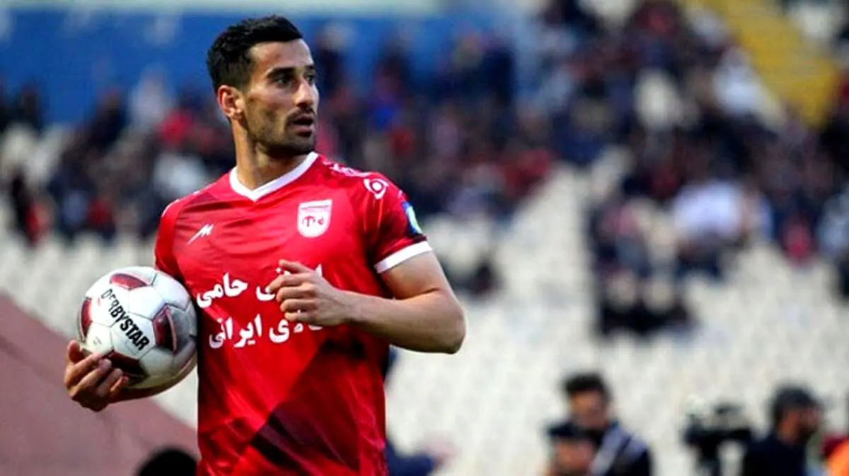 احسان حاج صفی از بازی مقابل پرسپولیس محروم شد؟