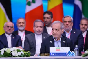 وزیر خارجه: ماجراجویی نظامی در خلیج فارس امنیت انرژی جهان را تهدید می‌کند